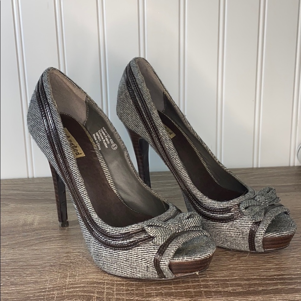 Not Rated brown and grey stilettos